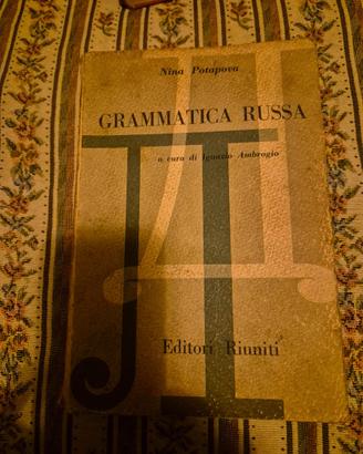 Libro  grammatica russa