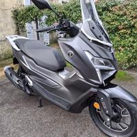 NEW SCOOTER SFIDA SR1 125cc VOGE ABS MOT.A LIQUIDO