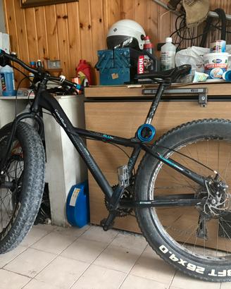 Bici Fat Bike alluminio 26x4 nera 21 rapporti