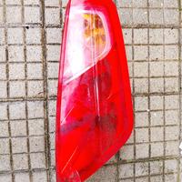 fanale posteriore dx fiat grande punto 
