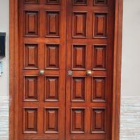 Portone d'ingresso in legno Douglas