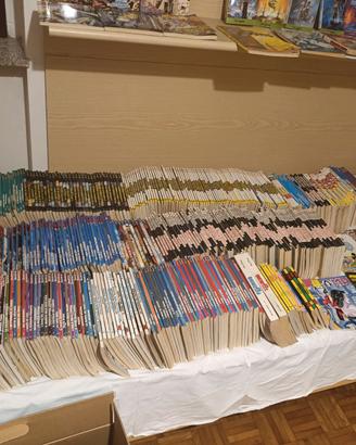 Grande blocco di fumetti (collezione/lettura)