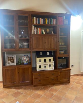 Parete attrezzata in legno