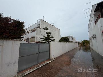 Appartamento con spazio esterno