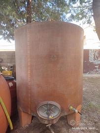 SILOS 50 Q.LI IN VETRORESINA – MONTEPLASTICA