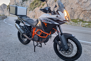 KTM 1190 Adventure R