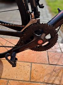 bicicletta  da corsa in carbonio 