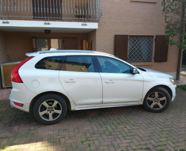 Volvo XC60 R-Design