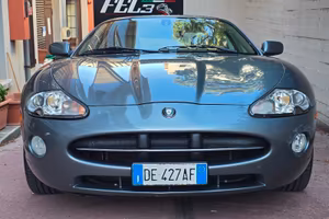 Jaguar XK XK8 4.2 V8 Coupé