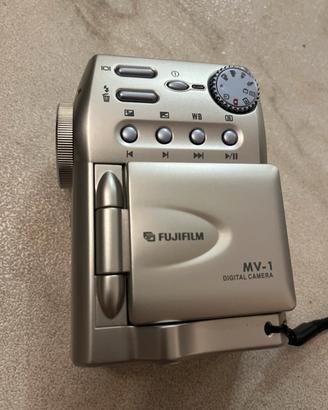 Digital camera Fujifilm MV-1