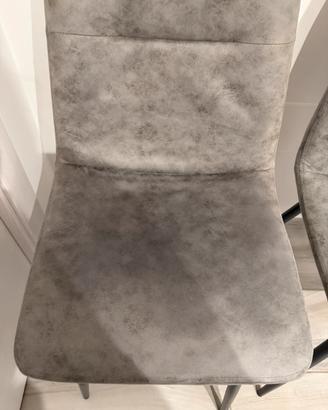Sedie grigio in tessuto idrorepellente
