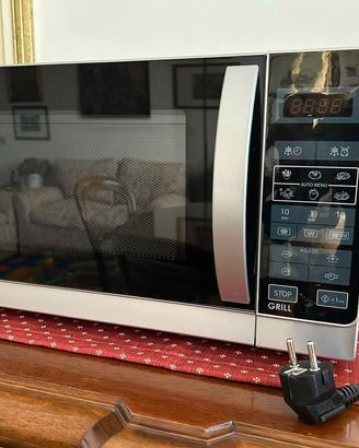 Microonde Sharp R-642
