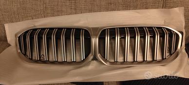 Griglia anteriore originale BMW SERIE 320 G20 LCI