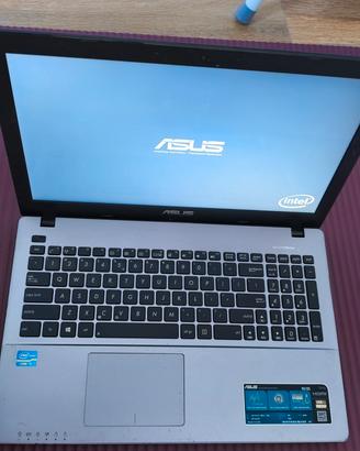 Notebook Portatile Asus 15.6 Intel core i5 6Gb RAM