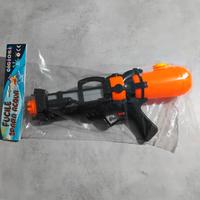 fucile spara acqua giocattolo