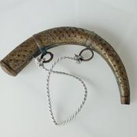 corno antico ottone