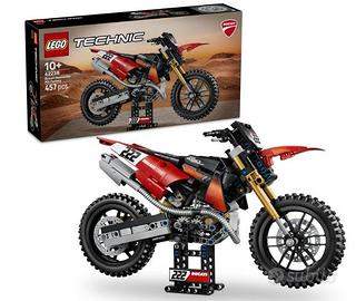 LEGO Technic Moto Ducati Desmo450 MX Factory