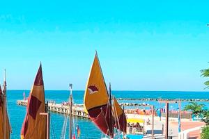 Vista Mare, Clima, 2 matrimoniali, 2 bagni, Garage