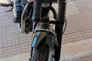 Triumph Bonneville - 2012