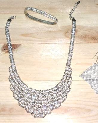 Collezione bijoux etnico/ glamour con borsa