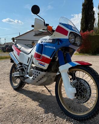 Honda XRV 650 Africa Twin RD03