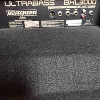 Amplificatore ultrabass 3000 Behringer