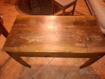 tavolo di noce antoco non spwdisco 121 euro