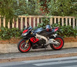 Aprilia RSV4 RR 2018