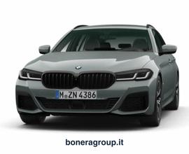 BMW Serie 5 520d Touring mhev 48V xdrive Msport au
