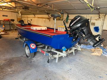 Boston whaler 13' bassboat