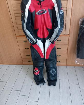 tuta moto