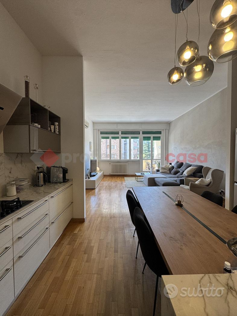 Apartment in Livorno, Consiglio di Zona 2 - Altro