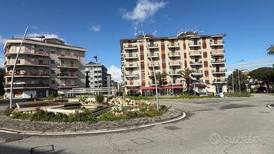 4 LOCALI A CORIGLIANO-ROSSANO