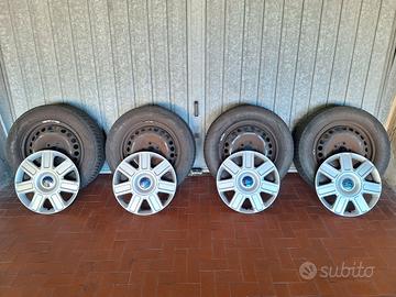 Pneumatici 4 stagioni