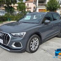 Audi Q3 35 2.0 tdi Business Advanced s-tronic