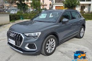Audi Q3 35 2.0 tdi Business Advanced s-tronic