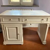 Scrivania stile shabby chic