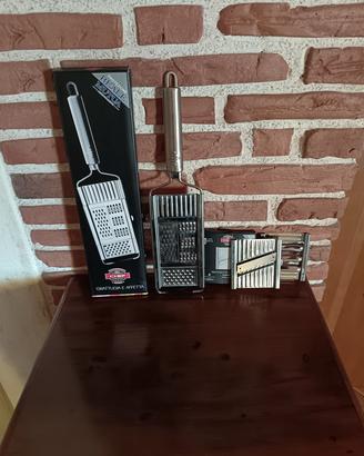 "Grattugia e affetta" CHEF GRATER"