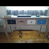 Tavolo consolle in legno grezzo – stile naturale 