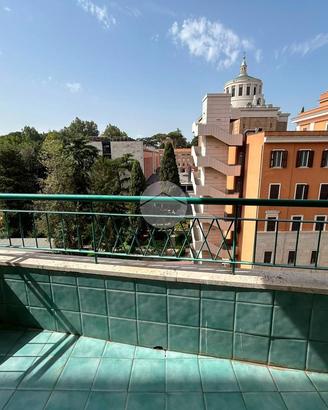 2 LOCALI A ROMA