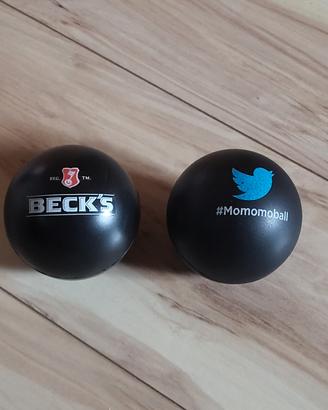 🖤 Coppia di palline in gomma Beck’s e Twitter (X)