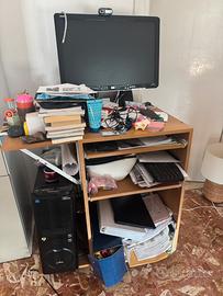 Computer fisso + mobiletto