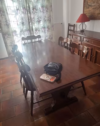  madia con tavolo e sedie arte povera