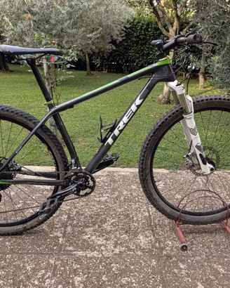 MTB TREK SUPERFLY 9.8 Carbon 29 tg L
