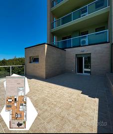 Appartamento con ampio terrazzo