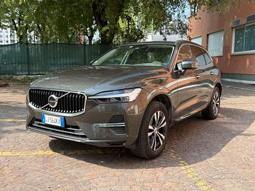 Volvo XC60 B4 AWD