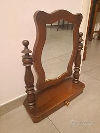 Toiletta Psiche con specchio basculante in legno
