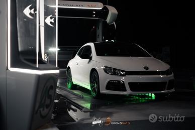 Volkswagen Scirocco R 2.0 TDI 140cv