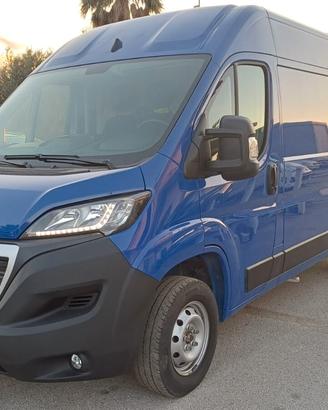 Peugeot Boxer 33 2.2 BlueHDi 140 S&S 2024 SOLO 12M