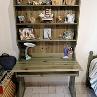 Mobili in pino massello